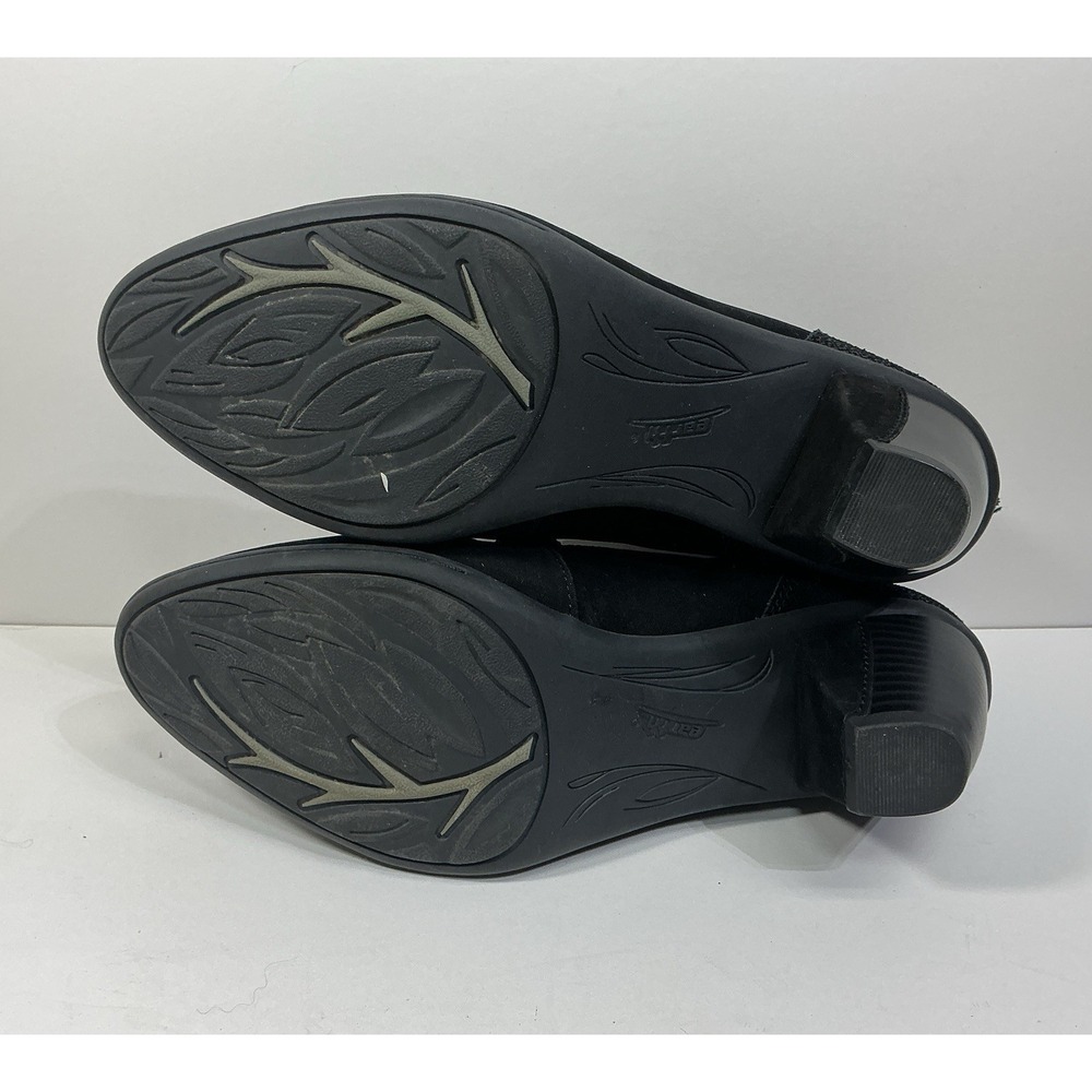 Earth Booties Womens 9B Black Amber Ankle Booties Suede Leather Heels Back Zip - Picture 5 of 7